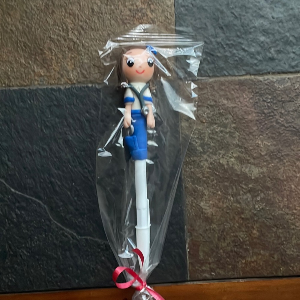 Nurse pen
